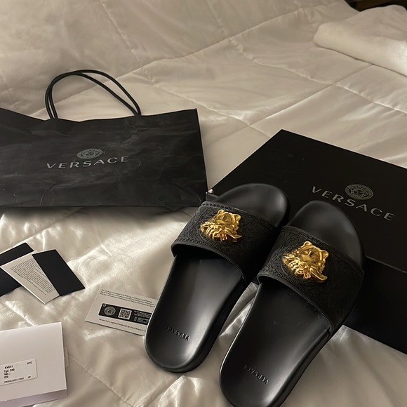 VERSACE SANDALS WITH GOLD MEDUSA AND BLACK WITH BOX, ID, TAGS, AND BAG - Picture 6 of 14